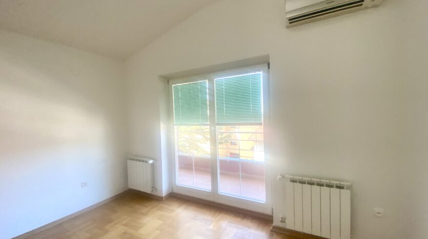 Zagreb, Šestine, vila, vrt, garaža, najam