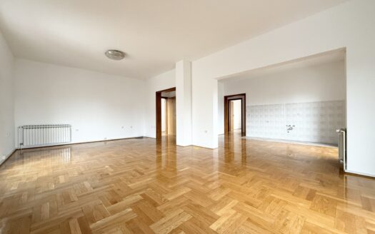 Malešnica, ured 120m2, parking, najam