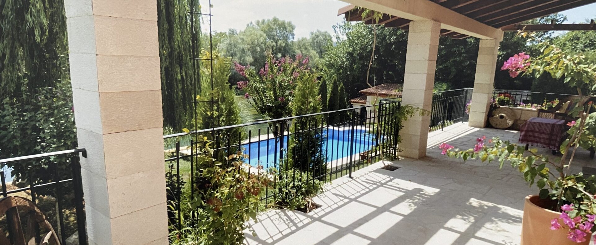 BiH, nedaleko Mostara, vila, bazen, uz rijeku, prodaja, Investa Vero