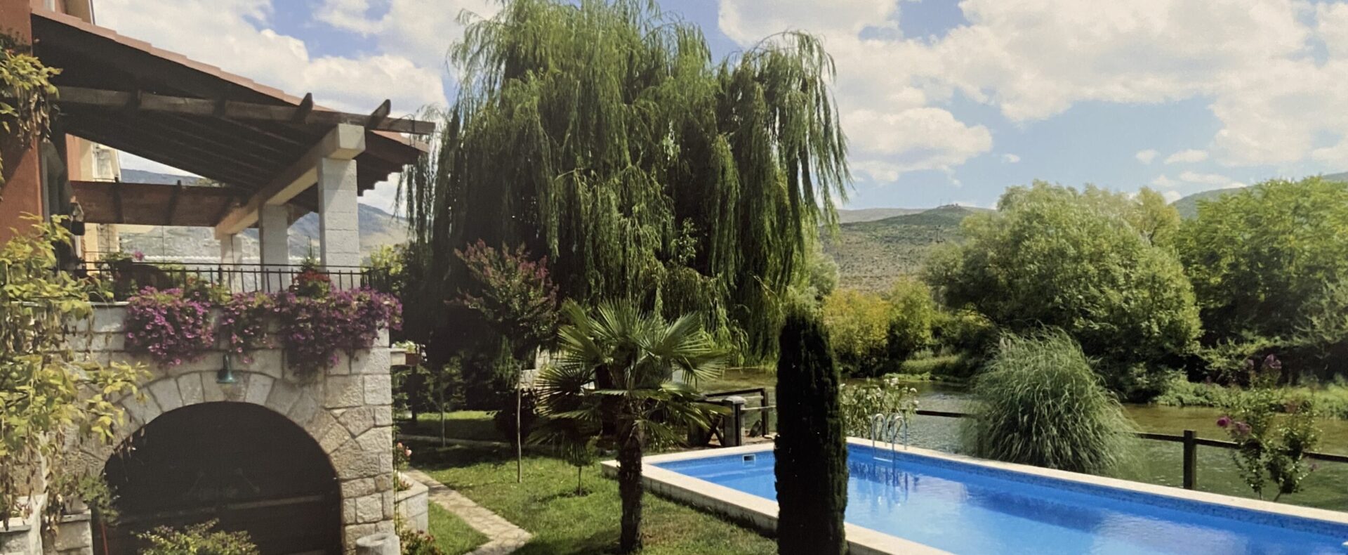 BiH, nedaleko Mostara, vila, bazen, uz rijeku, prodaja, Investa Vero