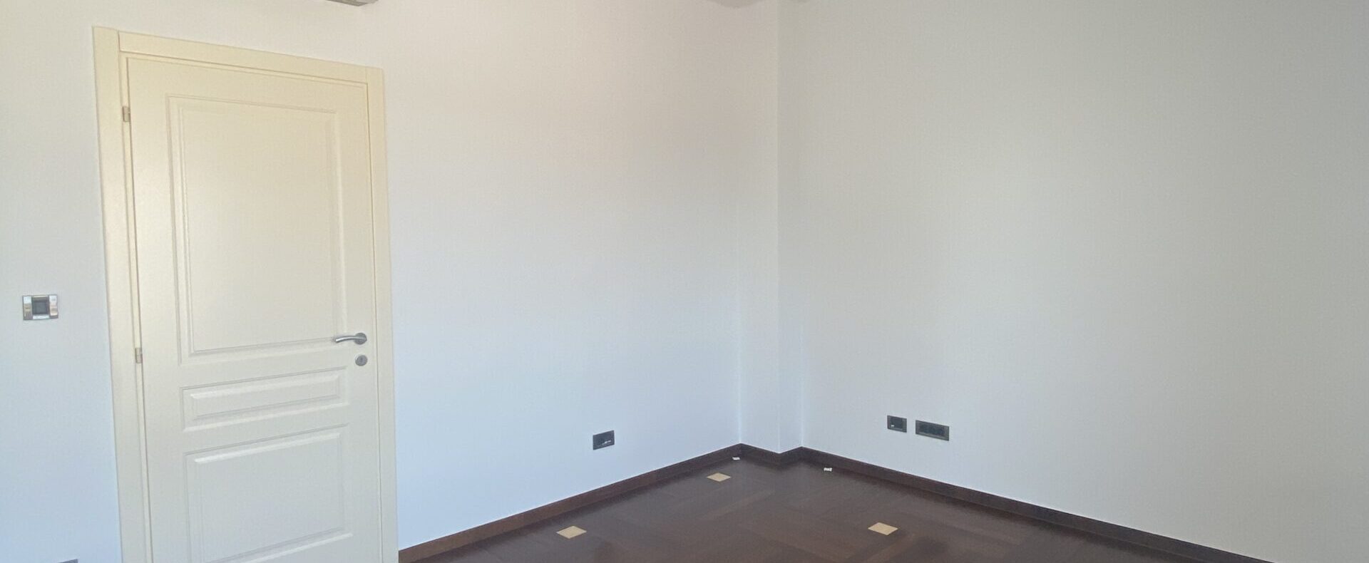 Zagreb, Trg bana Jelačića, luksuzni ured, najam