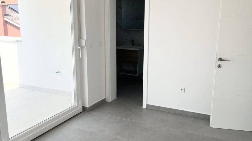 Novalja, Pag, penthouse, novogradnja, prodaja