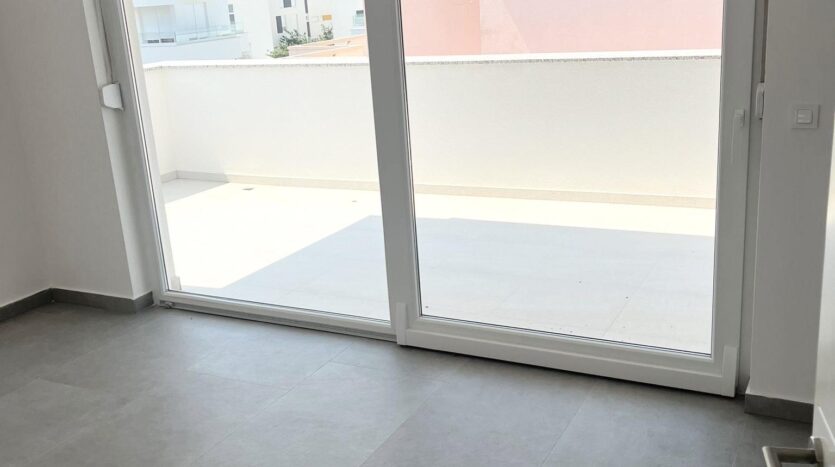 Novalja, luksuzan penthouse, novogradnja, prodaja