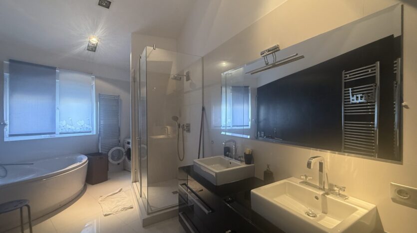 Božidara Adžije, Zagreb, stan sa balkonom najam