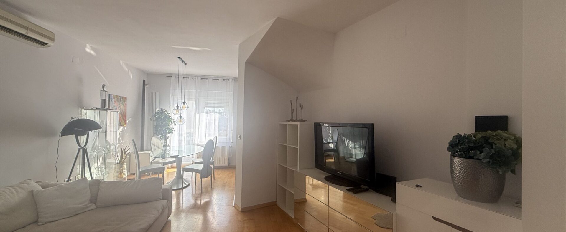 Božidara Adžije, Zagreb, stan sa balkonom najam
